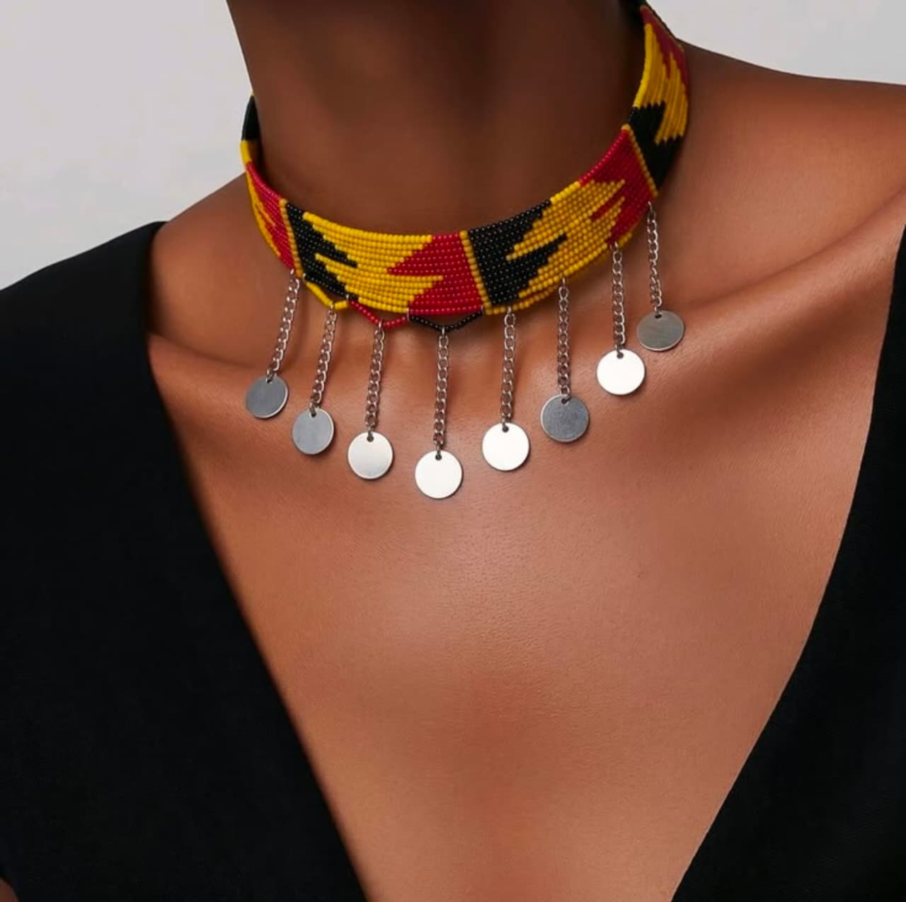 Maasai Kenyan Handmade Necklace - Image 3